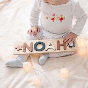 Nom du puzzle en bois pour bébé Cadeau personnalisé pour tout-petit de 1 an Tableau Occupé Montessori pour enfants Cadeaux jouets en bois personnalisés pour baby shower image 1