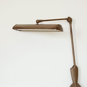 1940s Industrial Articulating Task Lamp from Acme - Vintage Desk Lamp