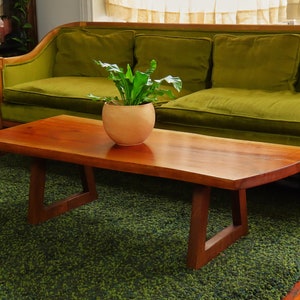 1970s Live Edge Walnut Coffee Table - Vintage