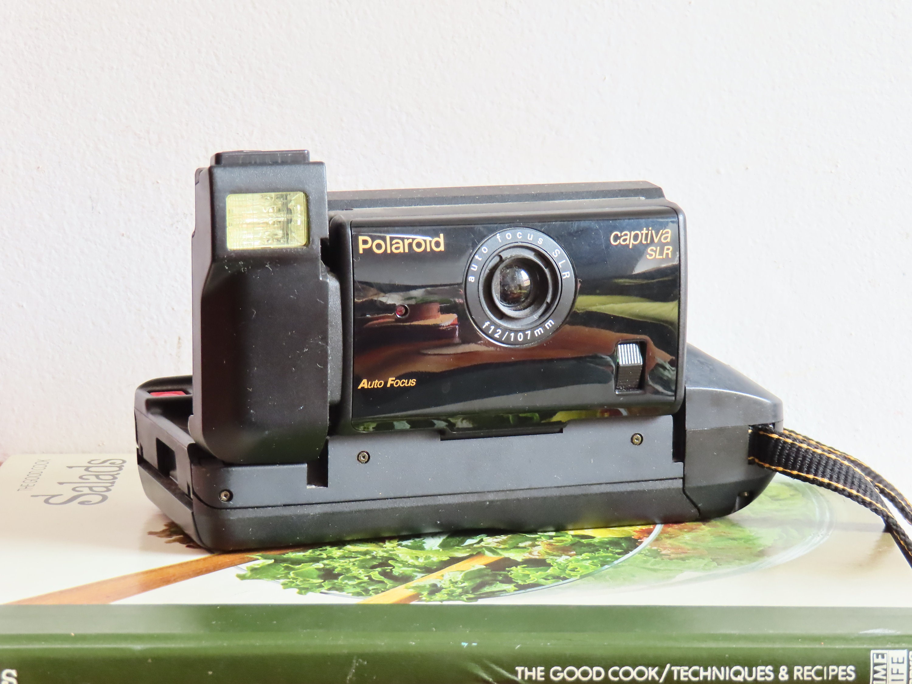 Polaroid Captiva SLR Instant Film Camera Vintage Camera 1980s - Etsy