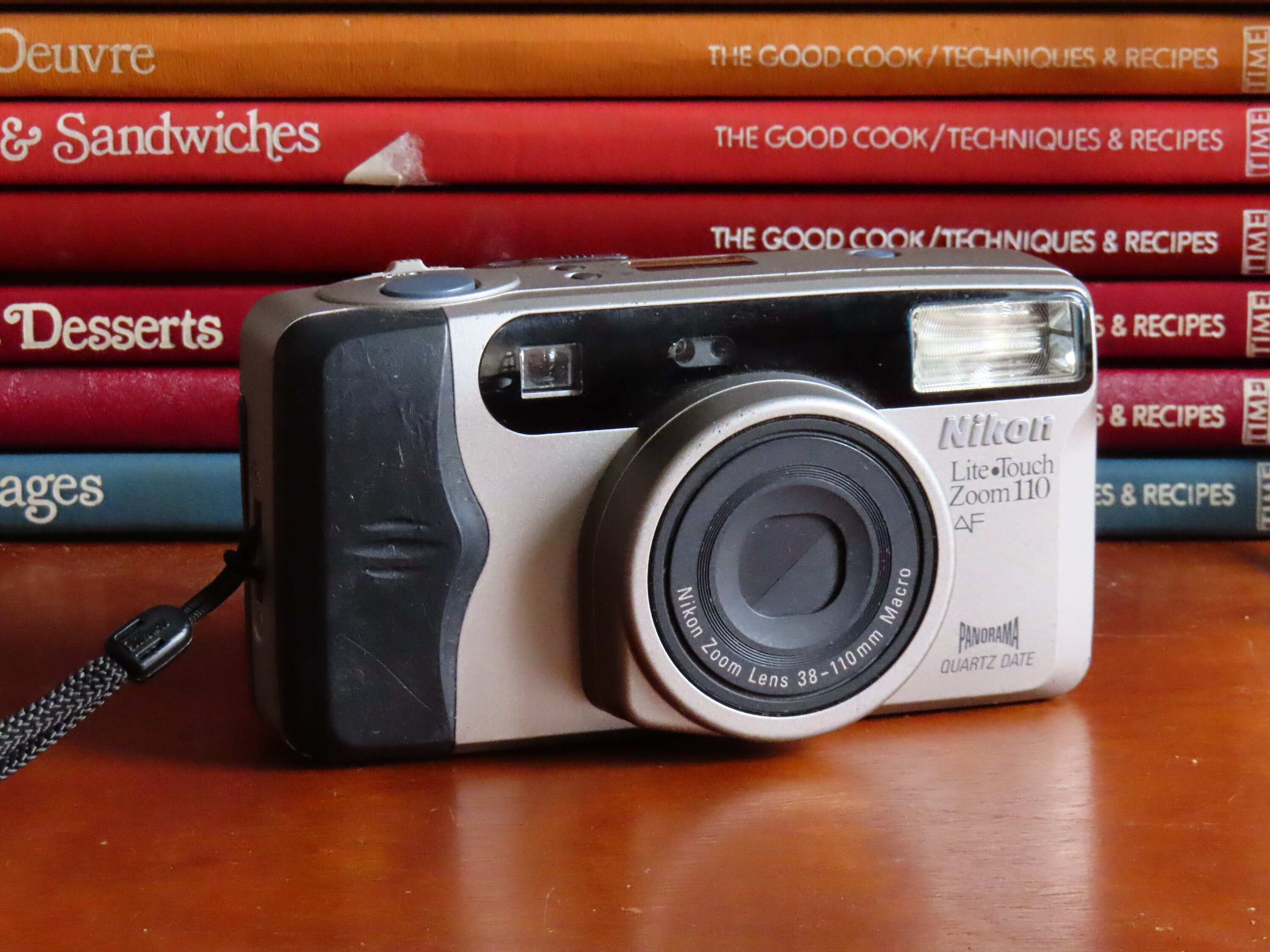 Nikon Lite Touch Zoom 110S - Appareil Photo Argentique 35mm - Compact - Testé OK