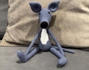 Adorabile peluche a forma di levriero - Regalo artigianale all&#39;uncinetto per gli amanti dei cani