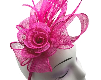 Kleiner Fuchsia Fascinator, Hochzeitshut, Stirnband und Clip, mit Blumen und Federn, für Hochzeiten, Royal Ascot, Pferderennen