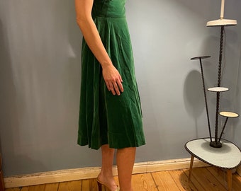 Green Velvet Dress 1970's True Vintage Wiggle Size M-L - Etsy Canada