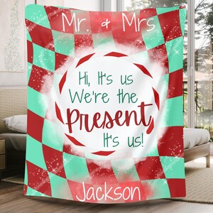 Hi Its Me Blanket, Christmas Blanket Gift, Blanket Present for Christmas, Custom Christmas Blanket, Holiday Retro Blanket, Blanket for Baby