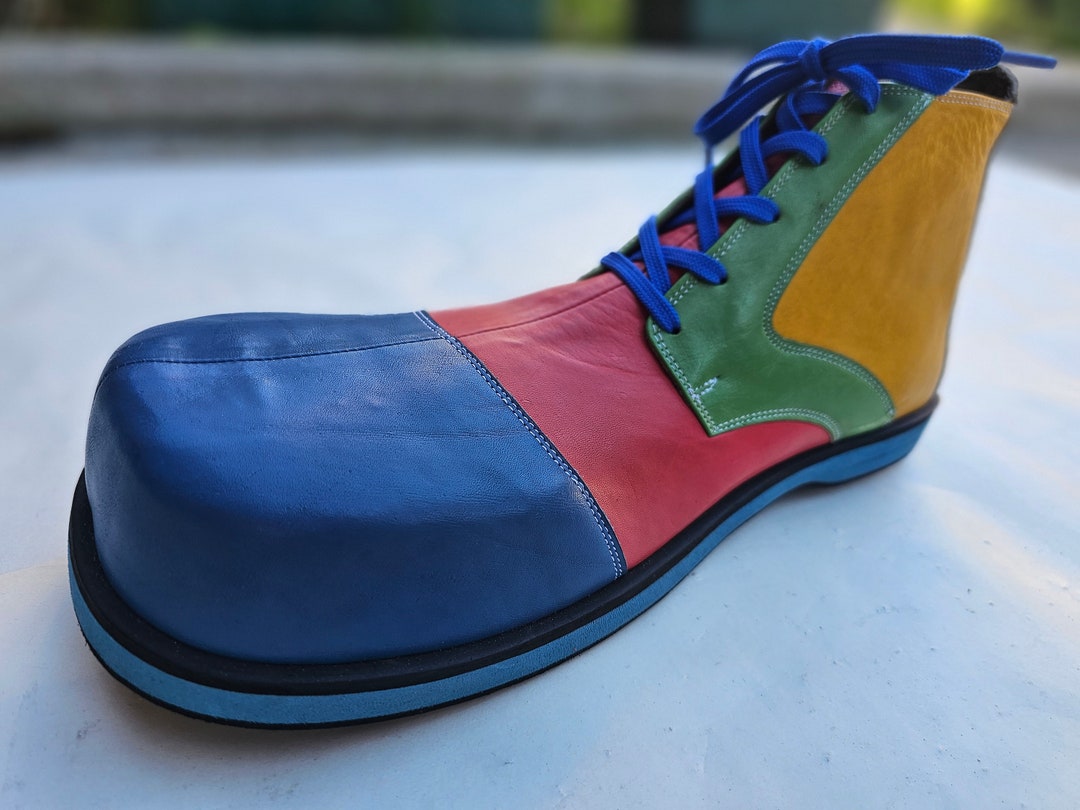 Clown Shoes Chucklin Kickers Canada