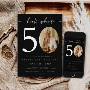 Modèle d'invitation 50e anniversaire, look qui a 50 ans, invitation photo 50e anniversaire, invitation 50e anniversaire, anniversaire adulte, 30, 40e, AI-58