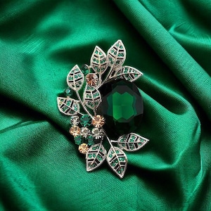 Unisex Luxe Vrouwen Broches, Strass Bladeren Mode Pin, Unisex Vintage Strass Bladeren Broche Pin Crystal Statement Sieraden, Cadeau