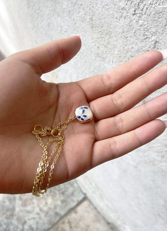 Porcelain Pendant Necklace: Blue and White Porcelain Pendant Cameo