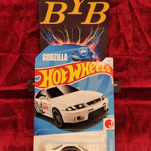 GODZILLA NISSAN SKYLINE