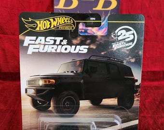 TOYOTA FJ CRUISER