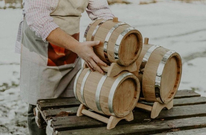 Personalized Whiskey Barrel 5 Liter Custom Mini Barrels Engraved For Aging Wine Bourbon Beer Tequila Rum Dispenser With Stand