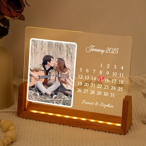 Gepersonaliseerde kalenderlamp, stel foto nachtlampje, huwelijkscadeaus, jubileumcadeau voor stel, verlovingscadeaus, valentijnscadeau paar