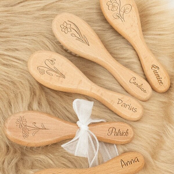 Brosse à cheveux personnalisée pour bébé, nom gravé en brosse pour bébé, souvenir de naissance de bébé, cadeau de baby shower, cadeau de nouveau-né, cadeau pour nouvelle maman, cadeau d'anniversaire de bébé