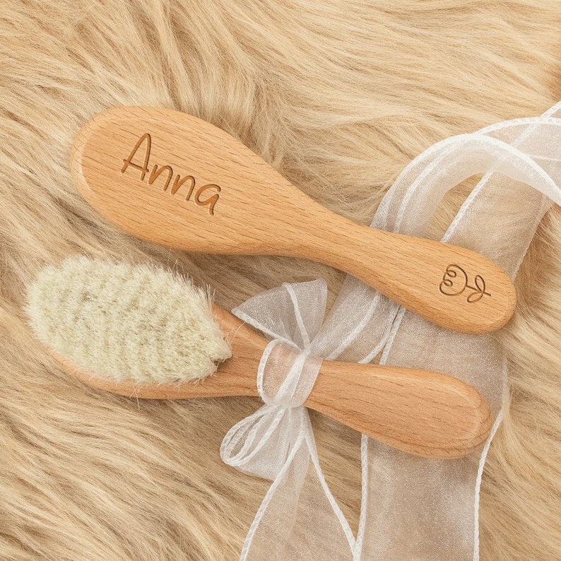 Brosse à cheveux de bébé personnalisée pour bébé, cadeau baby shower, brosse en bois personnalisée, cadeau souvenir, cadeau pour enfants, cadeau d'anniversaire pour bébé, cadeaux de nouveau-né image 3