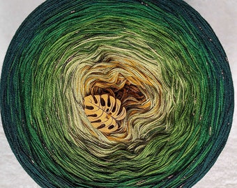 Gradient ombre yarn cake, colour combination C275