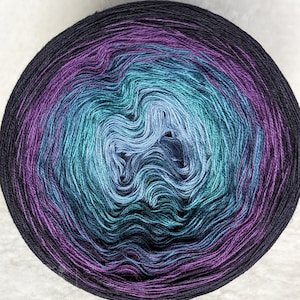 Gradient ombre yarn cake, colour combination C288