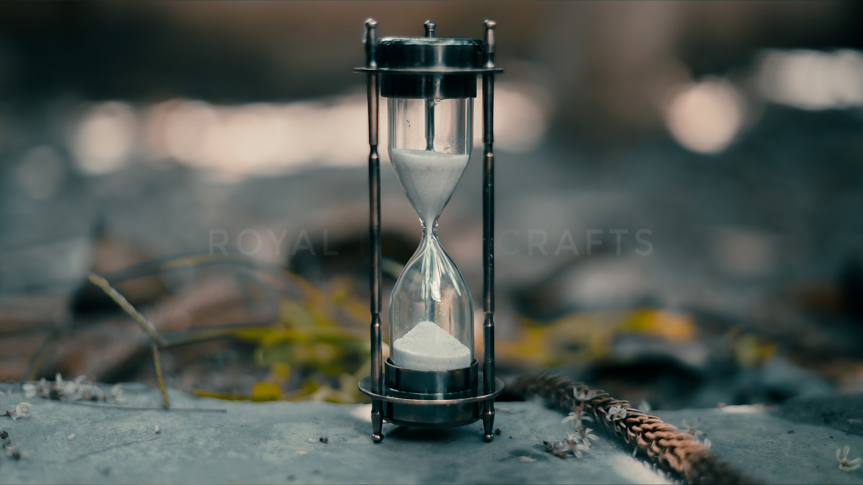 Vintage Elegance 6" Brass Sand Timer with Nautical Accents - Perfect Home and Office Decor, Unique Birthday or Anniversary Gift