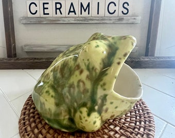 Estropajo de rana de pistacho: Cerámica vintage hecha a mano