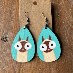 Big Eye Siamese Cat Earrings | Hand Painted Wood Earrings | Vetrinarian Gift | Kitty Jewelry