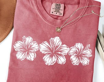 Comfort Colors Hibiscus Flower T-Shirt: Tropical Beach Tee