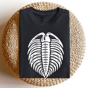 Vintage Trilobite Fossil Tee | Paleontology Shirt | Paleontologist Gift | Geology Science Shirt | Trilobite Shirt | Fossil Collector Tee