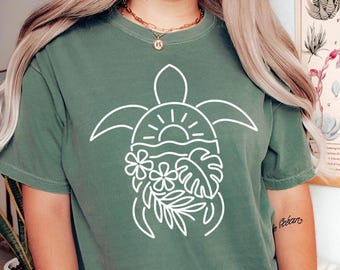 Camisa Comfort Colors con diseño de tortuga marina: arte floral de líneas, estilo costero