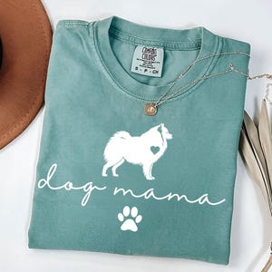 Comfort Colors Samoyed Dog Mama Shirt | Samoyed Mom T-shirt | Cute Samoyed Dog Gift | Samoyed Lover Shirt | Dog Mom Shirt | Samoyed Shirt