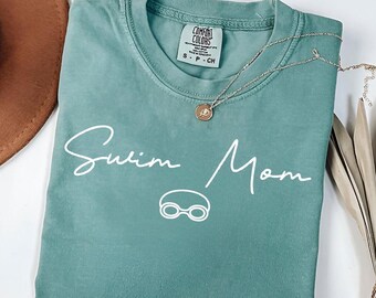 Comfort Colors Swim Mom Shirt: Elegant Script & Goggles Graphic