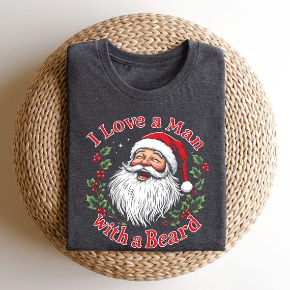 Amo un uomo con la barba T-shirt T-shirt di Babbo Natale