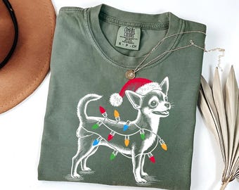 Festive Chihuahua Christmas T-Shirt: Holiday Dog Tee