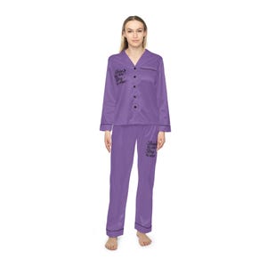 Luxurious Women's Satin Pajamas Set | Cozy Sleepwear, Perfect Gift for Her, Relaxing Nights, Birthday or Anniversary Present, Stylish [...]
