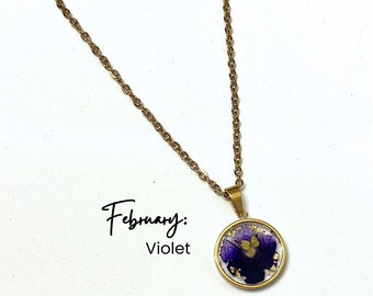February Birth Flower Necklace with Real Flowers, Pressed Dried Violet Necklace, Silver or Gold Stainless Steel, Unique Gift for Friend