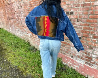 NWT- Women's Cropped Western Levi's Jacket with Pendleton® Wool Inlay