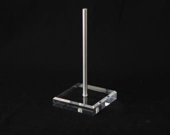 Transparent Sculpture Base 100x100x200 plexiglass