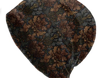 William Morris Dark Foliage Slouchy Beanie – Soft Lightweight Skull Cap, Thin Bonnet Hat for Men & Women, Vintage Leaf Pattern