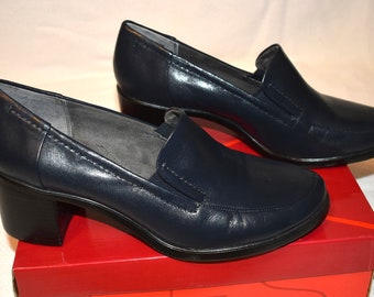 Arosoles Navy leather loafers Size 11