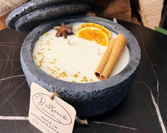 Concrete candle "Black Cinnamon" Stylish soy wax candle for your home from the Southern Black Forest