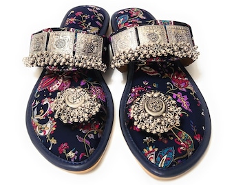 Women's Flat Printed Sandals, Women Kolha Embellished With Silver Oxidized Jewellery, Flip Flops with Clip Toe Oxidized Jwellery