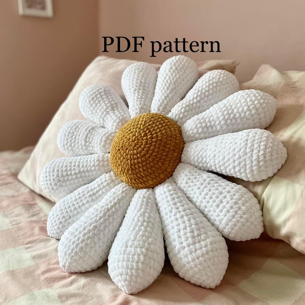 Daisy pillow