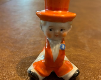 Vintage Kitsch Boy in Orange Suit & Top Hat Ceramic Napkin Ring, Serviette Holder, Made in Japan, Cute Figural Napkin Ring