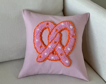 Pink Pretzel Punch Needle Pillow Cover: Embroidered Linen Cushion (14x14 inch)