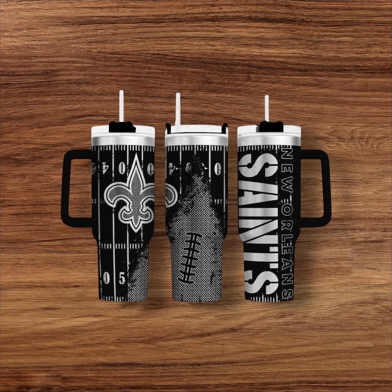 Vaso Stanley de 40 oz con grabado inspirado en la NFL / Copa Stanley deportiva personalizada / Artículos para beber para el día del partido New Orleans