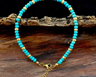 Turkoois enkelbandje met gouden accenten • 4 mm blauwe turquoise kralen sieraden • SD50