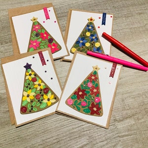 Conjunto de tarjetas de árbol de Navidad.