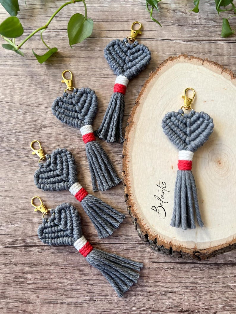 Gray Macrame Heart Keychain With Polish Flag – Handmade Polish Heritage ...