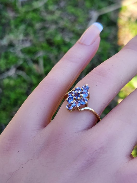 Cute 9 Stone Synthetic Tanzanite Cluster Everyday… - image 4