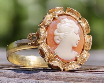 Vintage 18k Carnelian Shell Cameo Victorian Design Ring*