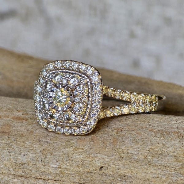 Sparkly 1 Carat Natural Diamond Cluster 10k White Gold Statement/Cocktail/Engagement Ring