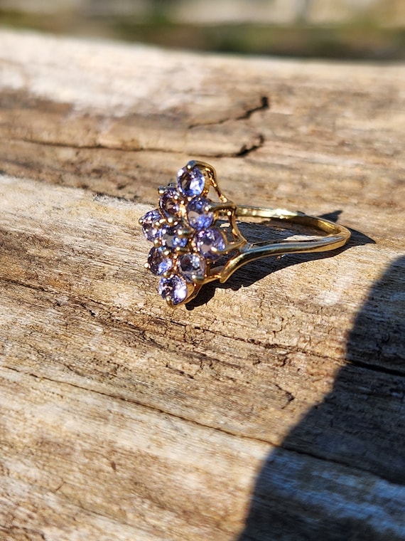 Cute 9 Stone Synthetic Tanzanite Cluster Everyday… - image 5